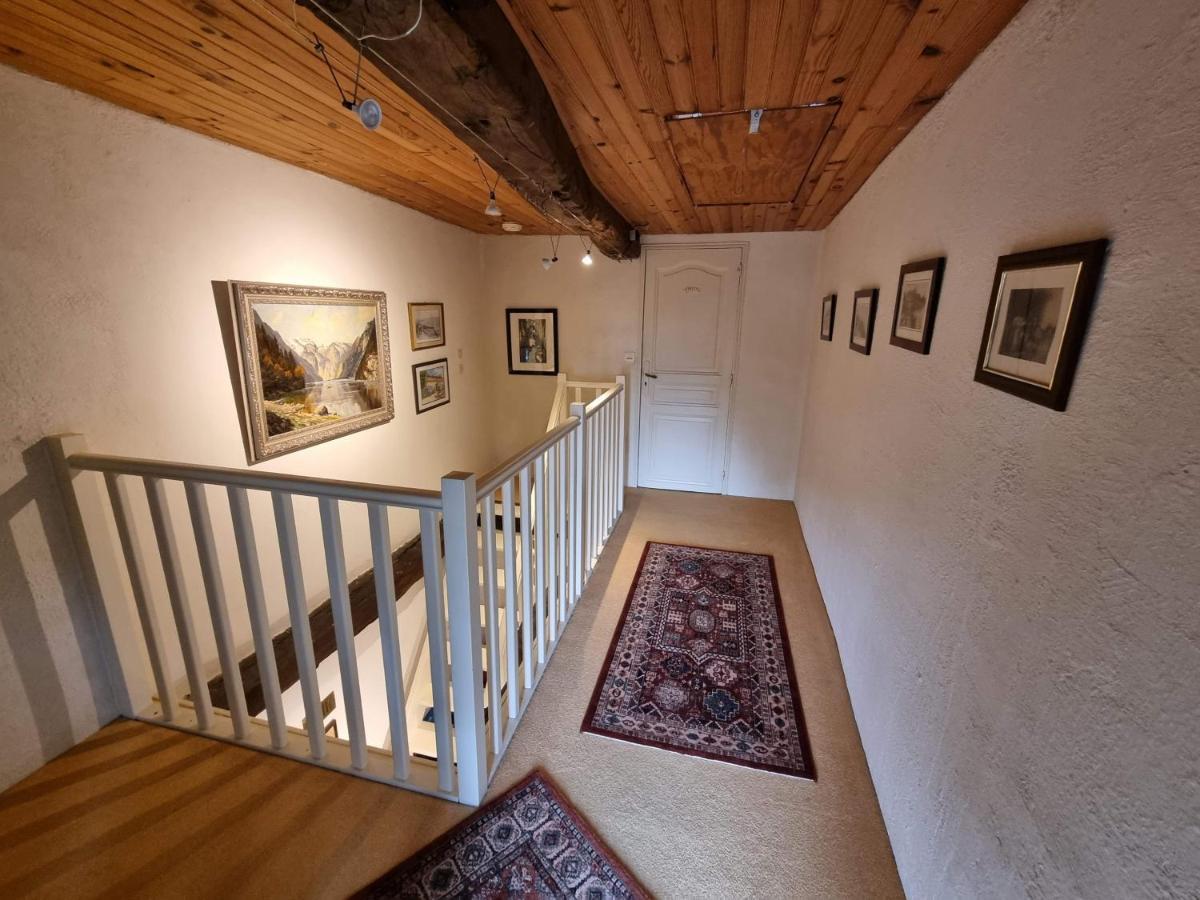 Les Berges De La Planchette Bed & Breakfast Yvignac-la-Tour Bagian luar foto