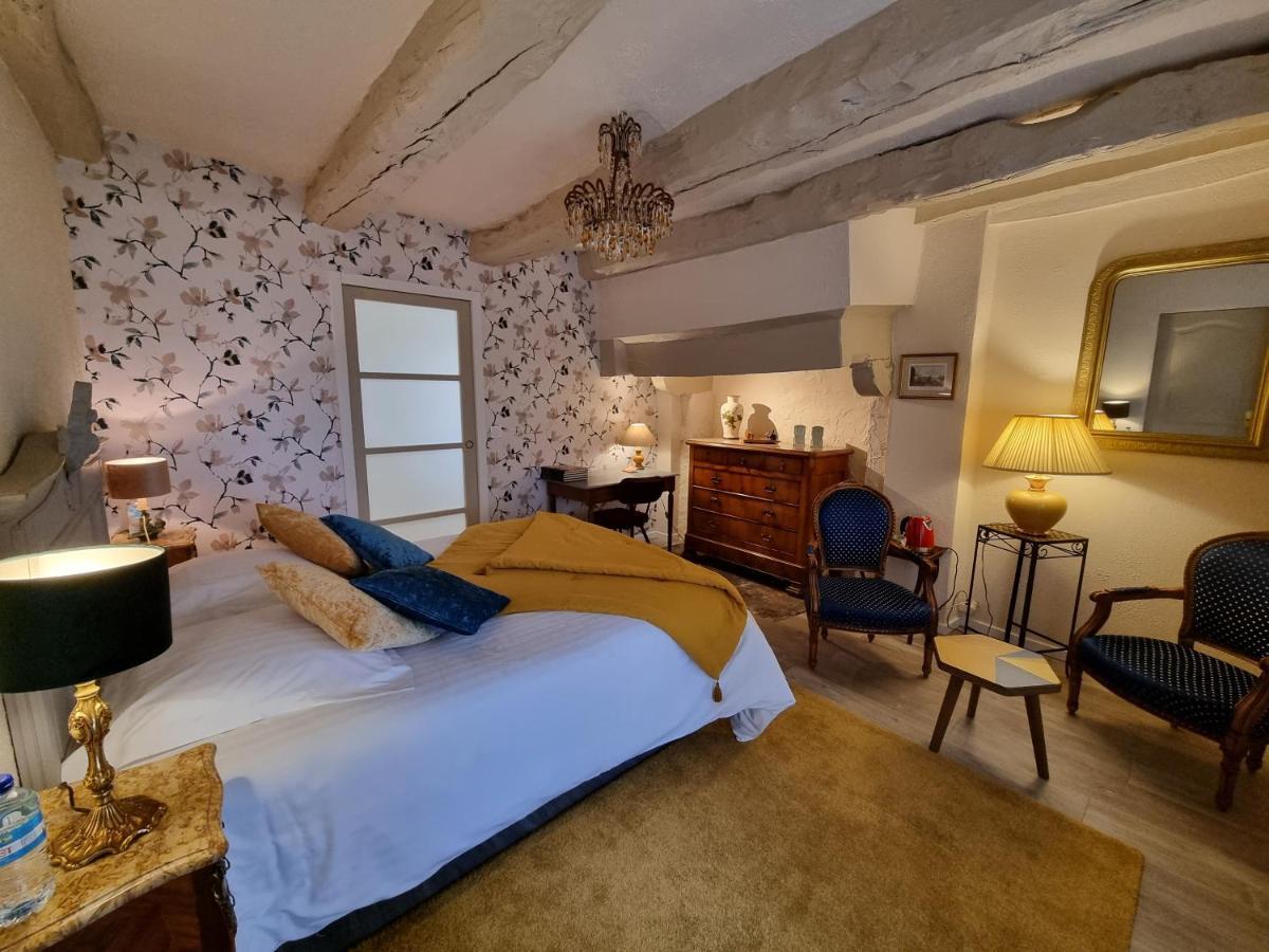 Les Berges De La Planchette Bed & Breakfast Yvignac-la-Tour Bagian luar foto